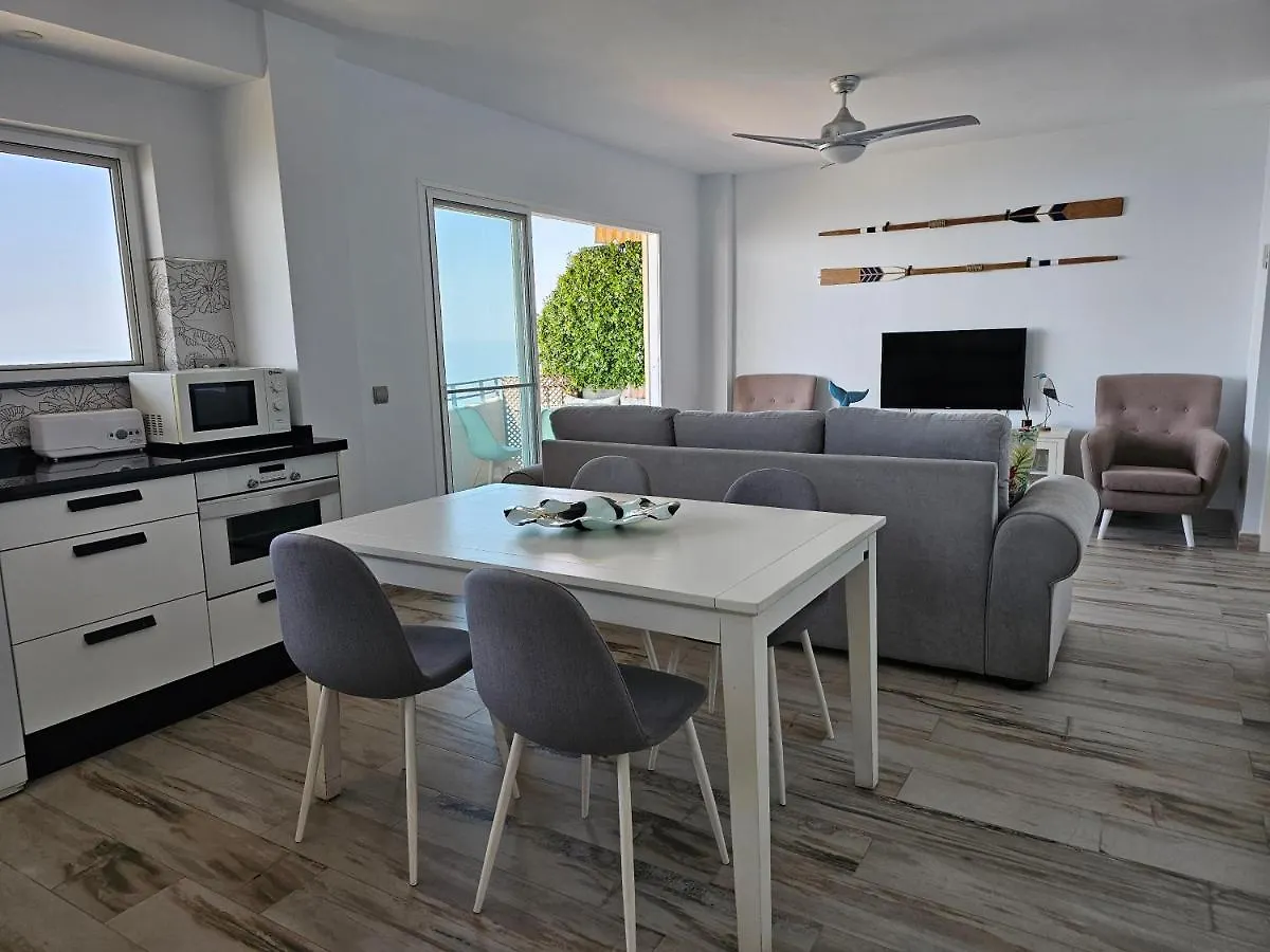 Apartment Primera Linea De Playa Con Vistas Al Mar Rincon de la Victoria Spain